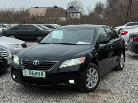 Чорний Тойота Камрі, об'ємом двигуна 3.5 л та пробігом 286 тис. км за 8600 $, фото 1 на Automoto.ua