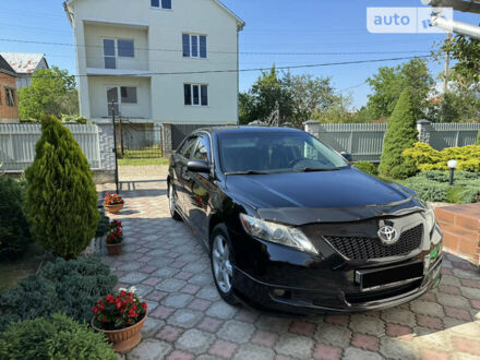 Черный Тойота Камри, объемом двигателя 3.5 л и пробегом 256 тыс. км за 9500 $, фото 1 на Automoto.ua