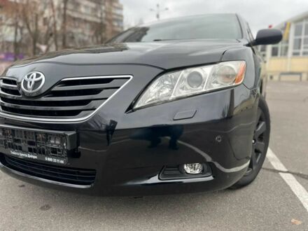 Тойота Камрі 2008 у Черкасах на Automoto.ua Чорний Тойота Камрі, об'ємом двигуна 0 л та пробігом 220 тис. км за 11200 $, фото 1 на Automoto.ua