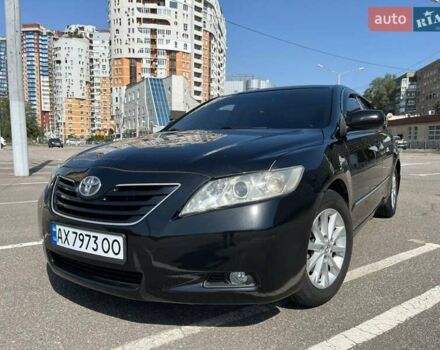 Чорний Тойота Камрі, об'ємом двигуна 2.36 л та пробігом 260 тис. км за 8800 $, фото 1 на Automoto.ua