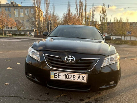 Черный Тойота Камри, объемом двигателя 2.4 л и пробегом 263 тыс. км за 8500 $, фото 1 на Automoto.ua