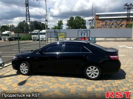 Тойота Камри 2008 в Николаеве на Automoto.ua Черный Тойота Камри, объемом двигателя 2.4 л и пробегом 440 тыс. км за 12350 $, фото 1 на Automoto.ua