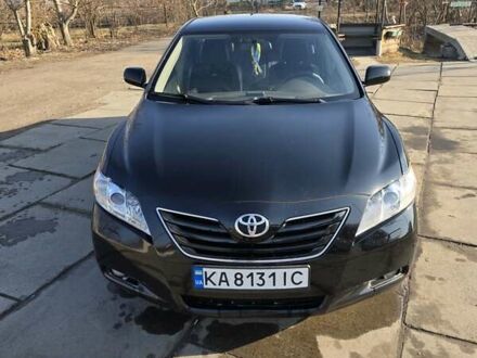 Черный Тойота Камри, объемом двигателя 3.46 л и пробегом 300 тыс. км за 8500 $, фото 1 на Automoto.ua