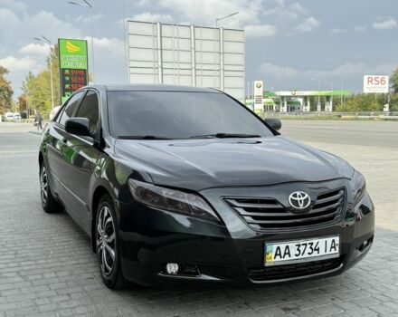 Чорний Тойота Камрі, об'ємом двигуна 2.4 л та пробігом 270 тис. км за 6700 $, фото 1 на Automoto.ua