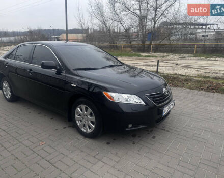Черный Тойота Камри, объемом двигателя 3.5 л и пробегом 70 тыс. км за 16500 $, фото 1 на Automoto.ua