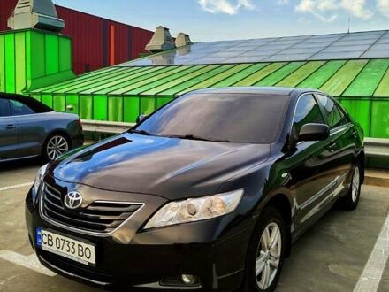 Черный Тойота Камри, объемом двигателя 2.36 л и пробегом 240 тыс. км за 11000 $, фото 1 на Automoto.ua