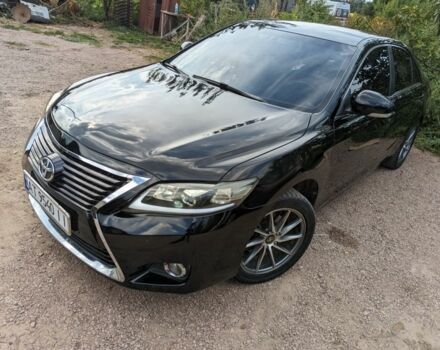 Чорний Тойота Камрі, об'ємом двигуна 2 л та пробігом 185 тис. км за 9600 $, фото 1 на Automoto.ua