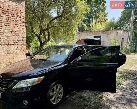 Черный Тойота Камри, объемом двигателя 2.4 л и пробегом 78 тыс. км за 11800 $, фото 1 на Automoto.ua