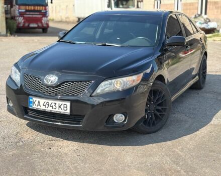 Черный Тойота Камри, объемом двигателя 2.5 л и пробегом 290 тыс. км за 8200 $, фото 1 на Automoto.ua