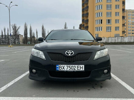 Тойота Камри 2010 в Виннице на Automoto.ua Черный Тойота Камри, объемом двигателя 2.49 л и пробегом 370 тыс. км за 8200 $, фото 1 на Automoto.ua
