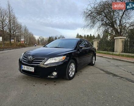 Черный Тойота Камри, объемом двигателя 2.36 л и пробегом 197 тыс. км за 11000 $, фото 1 на Automoto.ua