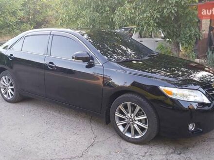 Черный Тойота Камри, объемом двигателя 3.46 л и пробегом 192 тыс. км за 15200 $, фото 1 на Automoto.ua