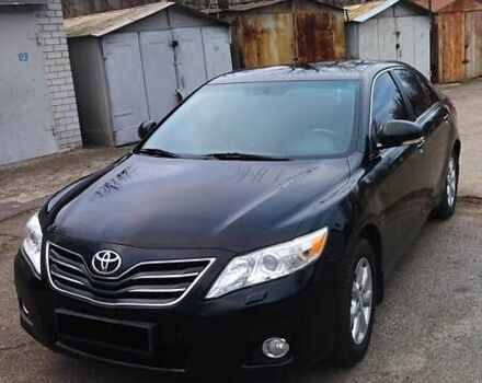 Черный Тойота Камри, объемом двигателя 2.36 л и пробегом 248 тыс. км за 10100 $, фото 1 на Automoto.ua