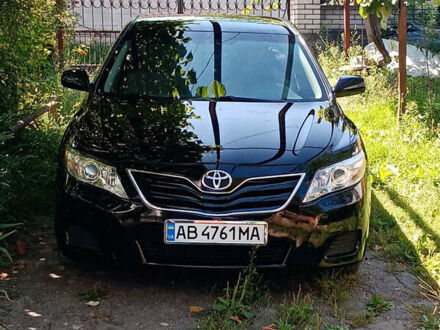 Тойота Камри 2011 в Жмеренке на Automoto.ua Черный Тойота Камри, объемом двигателя 2.49 л и пробегом 374 тыс. км за 8350 $, фото 1 на Automoto.ua