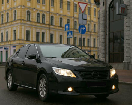 Черный Тойота Камри, объемом двигателя 2.5 л и пробегом 280 тыс. км за 10999 $, фото 1 на Automoto.ua