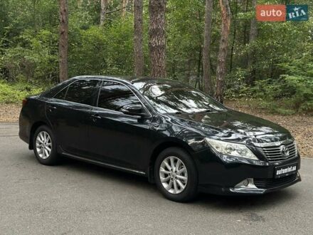 Тойота Камри 2011 в Киеве на Automoto.ua Черный Тойота Камри, объемом двигателя 2.4 л и пробегом 200 тыс. км за 12800 $, фото 1 на Automoto.ua