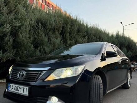 Черный Тойота Камри, объемом двигателя 2.49 л и пробегом 186 тыс. км за 13700 $, фото 1 на Automoto.ua