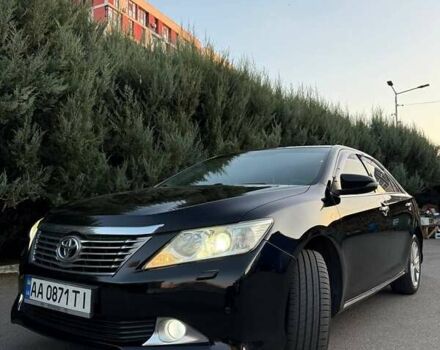 Черный Тойота Камри, объемом двигателя 2.49 л и пробегом 186 тыс. км за 13700 $, фото 1 на Automoto.ua