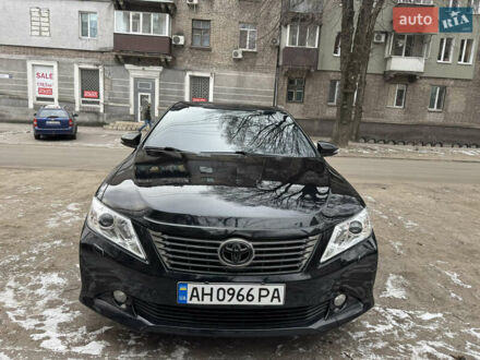 Тойота Камрі 2012 у Кам'янське (Дніпродзержинськ) на Automoto.ua Чорний Тойота Камрі, об'ємом двигуна 3.46 л та пробігом 247 тис. км за 15500 $, фото 1 на Automoto.ua