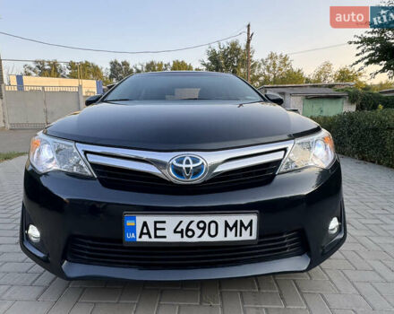 Чорний Тойота Камрі, об'ємом двигуна 2.5 л та пробігом 225 тис. км за 13950 $, фото 1 на Automoto.ua