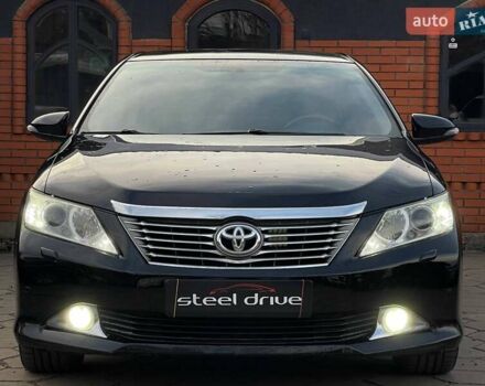 Черный Тойота Камри, объемом двигателя 2.49 л и пробегом 216 тыс. км за 13999 $, фото 1 на Automoto.ua