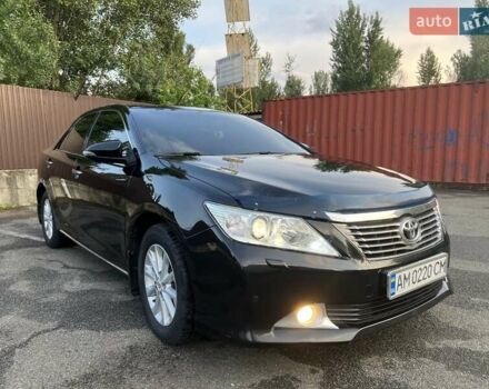 Черный Тойота Камри, объемом двигателя 2.5 л и пробегом 168 тыс. км за 14700 $, фото 1 на Automoto.ua