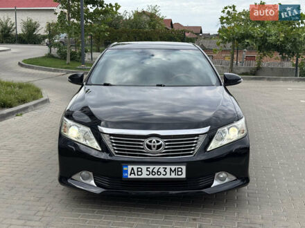 Тойота Камри 2012 в Киеве на Automoto.ua Черный Тойота Камри, объемом двигателя 2.49 л и пробегом 280 тыс. км за 11700 $, фото 1 на Automoto.ua