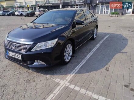 Чорний Тойота Камрі, об'ємом двигуна 3.5 л та пробігом 313 тис. км за 13500 $, фото 1 на Automoto.ua