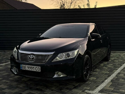 Тойота Камрі 2012 у Миколаєві на Automoto.ua Чорний Тойота Камрі, об'ємом двигуна 2.49 л та пробігом 216 тис. км за 14000 $, фото 1 на Automoto.ua