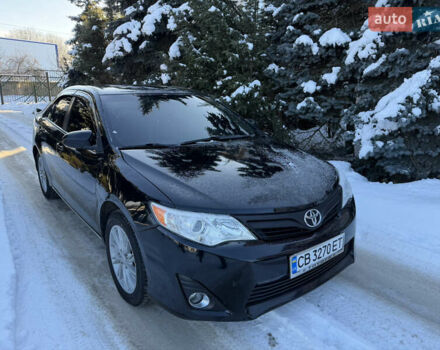 Черный Тойота Камри, объемом двигателя 2.5 л и пробегом 240 тыс. км за 9800 $, фото 1 на Automoto.ua