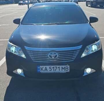 Чорний Тойота Камрі, об'ємом двигуна 2.5 л та пробігом 224 тис. км за 15000 $, фото 1 на Automoto.ua
