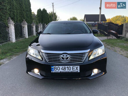 Черный Тойота Камри, объемом двигателя 2.49 л и пробегом 262 тыс. км за 13000 $, фото 1 на Automoto.ua