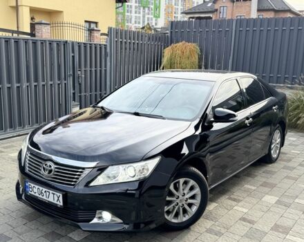 Черный Тойота Камри, объемом двигателя 2.5 л и пробегом 255 тыс. км за 13500 $, фото 1 на Automoto.ua