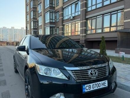 Чорний Тойота Камрі, об'ємом двигуна 2.49 л та пробігом 230 тис. км за 13500 $, фото 1 на Automoto.ua
