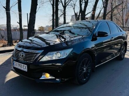 Черный Тойота Камри, объемом двигателя 2.49 л и пробегом 176 тыс. км за 13850 $, фото 1 на Automoto.ua