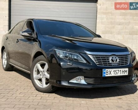 Черный Тойота Камри, объемом двигателя 2.49 л и пробегом 252 тыс. км за 11200 $, фото 1 на Automoto.ua
