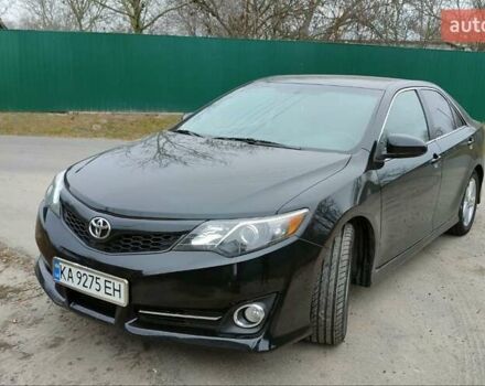 Чорний Тойота Камрі, об'ємом двигуна 2.5 л та пробігом 370 тис. км за 9600 $, фото 1 на Automoto.ua
