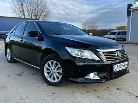 Чорний Тойота Камрі, об'ємом двигуна 2.49 л та пробігом 188 тис. км за 15300 $, фото 1 на Automoto.ua