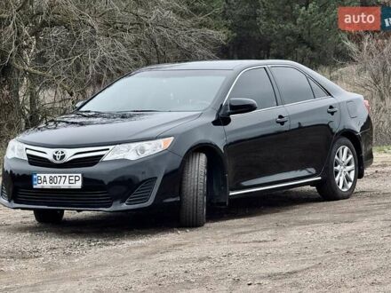 Чорний Тойота Камрі, об'ємом двигуна 2.5 л та пробігом 153 тис. км за 12800 $, фото 1 на Automoto.ua