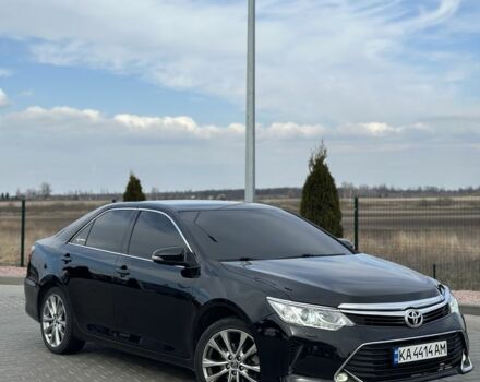 Черный Тойота Камри, объемом двигателя 2.5 л и пробегом 200 тыс. км за 16999 $, фото 1 на Automoto.ua