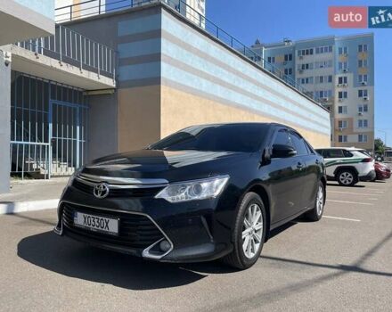 Чорний Тойота Камрі, об'ємом двигуна 2.49 л та пробігом 163 тис. км за 15300 $, фото 1 на Automoto.ua