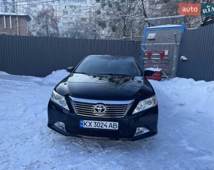 Чорний Тойота Камрі, об'ємом двигуна 2.49 л та пробігом 177 тис. км за 13600 $, фото 1 на Automoto.ua