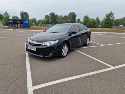 Тойота Камрі 2015 у Києві на Automoto.ua Чорний Тойота Камрі, об'ємом двигуна 2.5 л та пробігом 240 тис. км за 8900 $, фото 1 на Automoto.ua