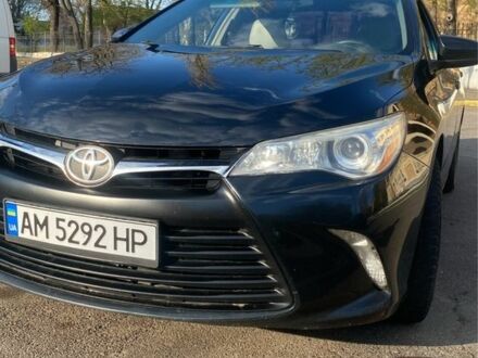 Черный Тойота Камри, объемом двигателя 2.5 л и пробегом 240 тыс. км за 13000 $, фото 1 на Automoto.ua