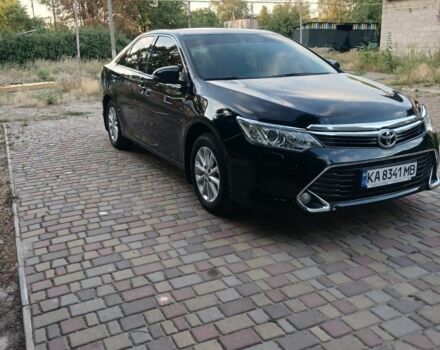 Чорний Тойота Камрі, об'ємом двигуна 2.5 л та пробігом 143 тис. км за 17000 $, фото 1 на Automoto.ua