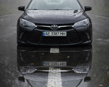 Черный Тойота Камри, объемом двигателя 2.5 л и пробегом 145 тыс. км за 14500 $, фото 1 на Automoto.ua