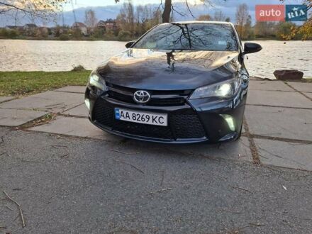 Черный Тойота Камри, объемом двигателя 2.49 л и пробегом 180 тыс. км за 15500 $, фото 1 на Automoto.ua