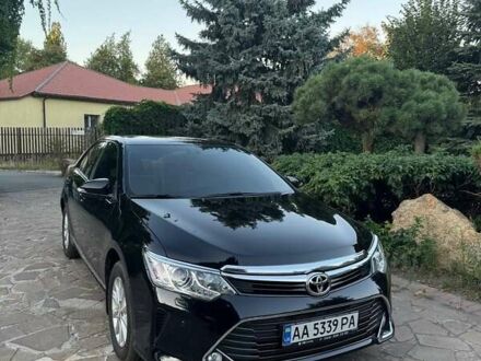 Чорний Тойота Камрі, об'ємом двигуна 2.49 л та пробігом 136 тис. км за 18800 $, фото 1 на Automoto.ua