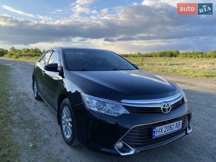 Тойота Камрі 2016 у Шепетовке на Automoto.ua Чорний Тойота Камрі, об'ємом двигуна 2.49 л та пробігом 295 тис. км за 16500 $, фото 1 на Automoto.ua