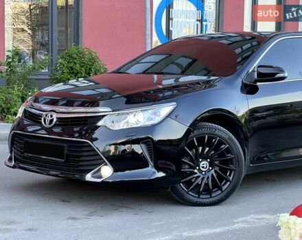 Черный Тойота Камри, объемом двигателя 2.49 л и пробегом 179 тыс. км за 18850 $, фото 1 на Automoto.ua